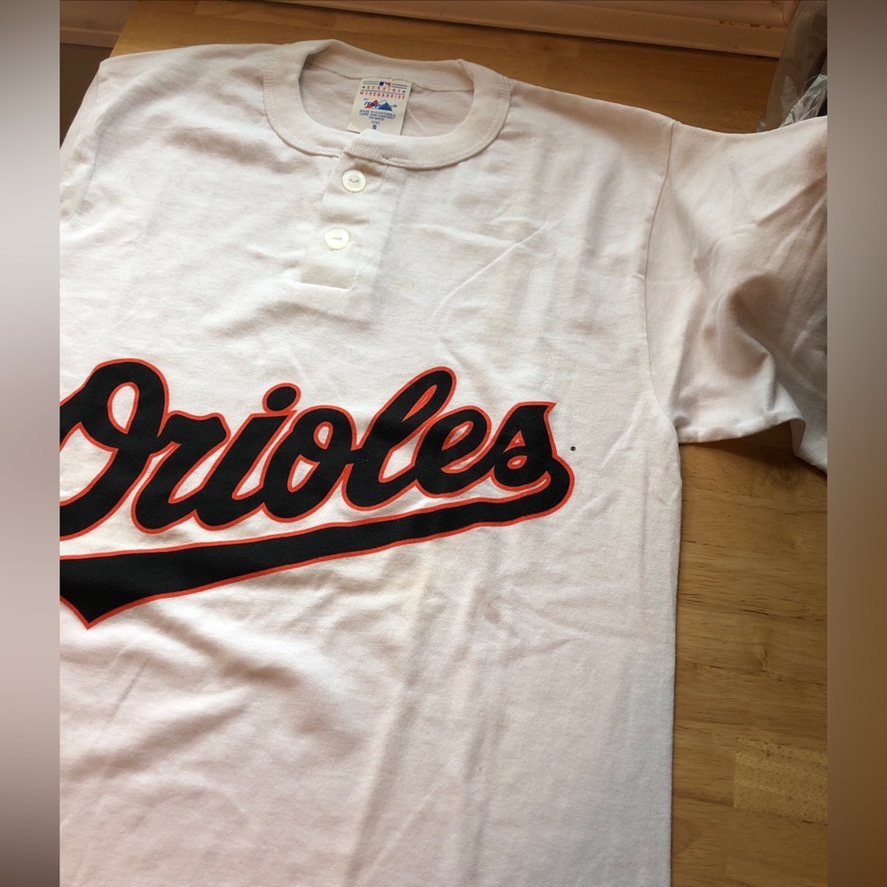 Majestic Men’s Small Baseball MLB Orioles White Size Small